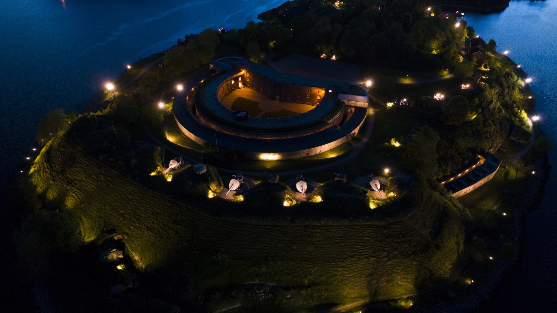 Dronefoto - Oscarsborg- Aerial Visuals AS